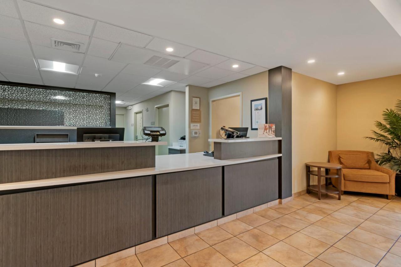  | Candlewood Suites Reading, an IHG Hotel