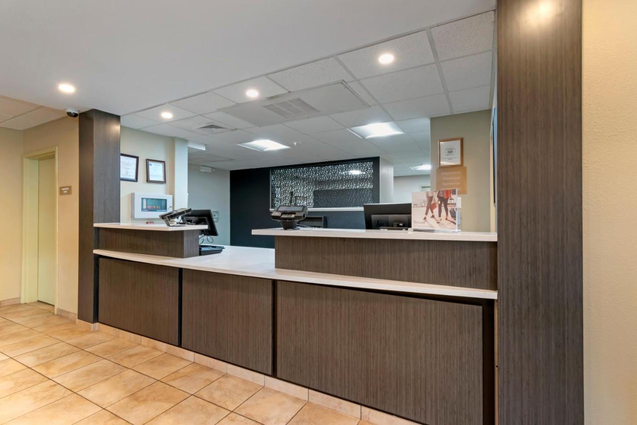  | Candlewood Suites Reading, an IHG Hotel