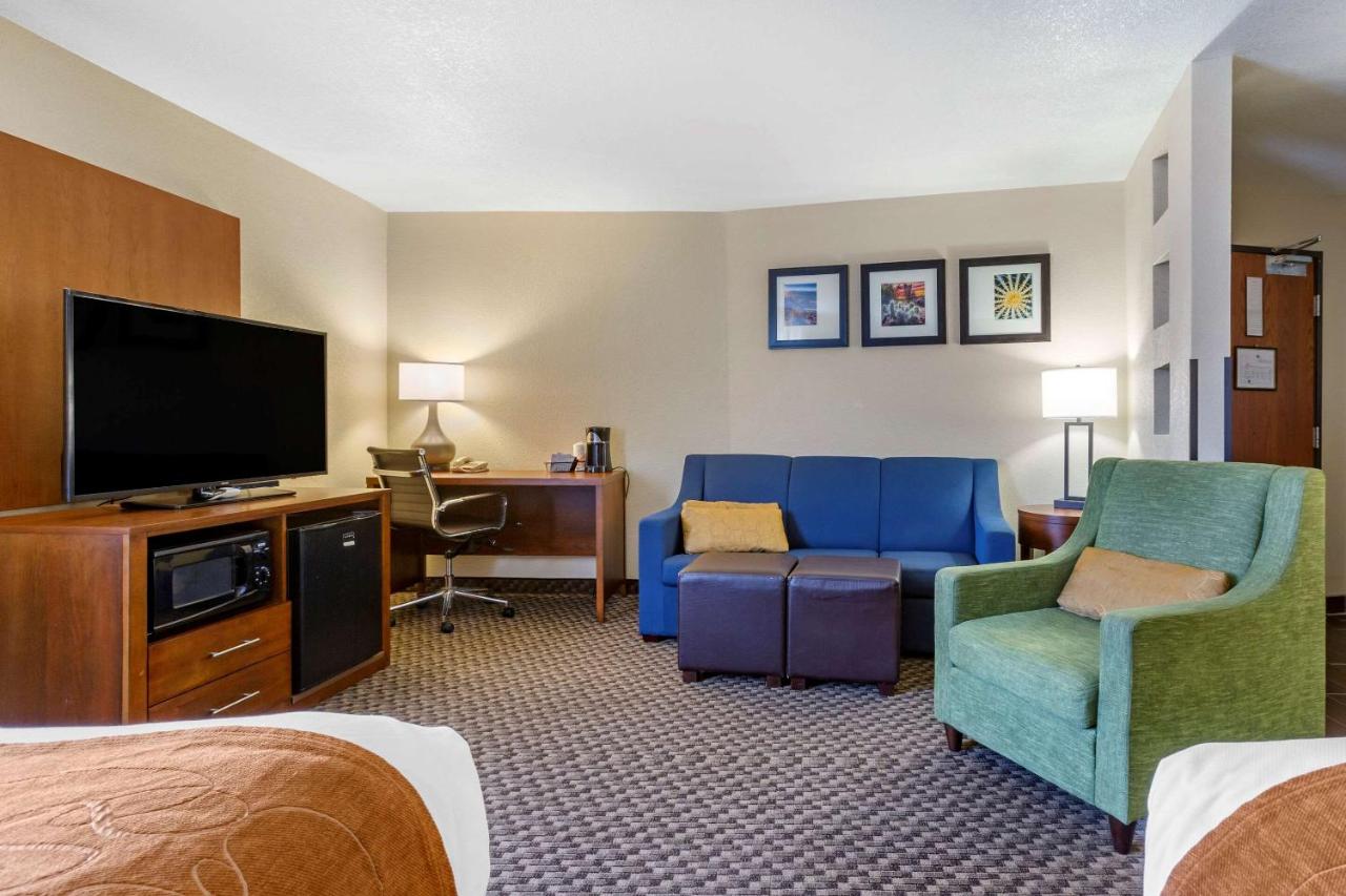 Standard Queen Suite - Non-Smoking at Comfort Suites Hobbs