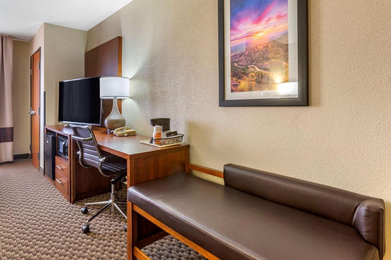 Standard King Suite - Non-Smoking at Comfort Suites Hobbs