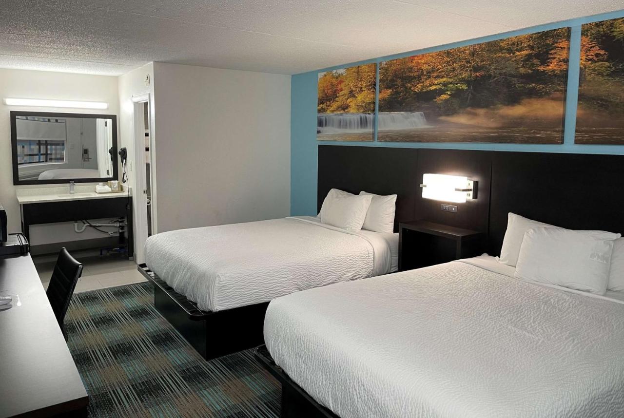  | Days Inn by Wyndham Calhoun GA I-75 and US-41