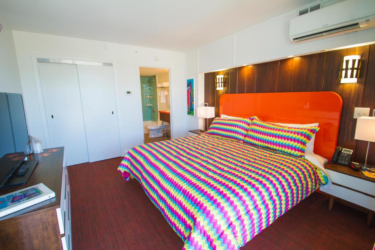 | Mother Earth Motor Lodge