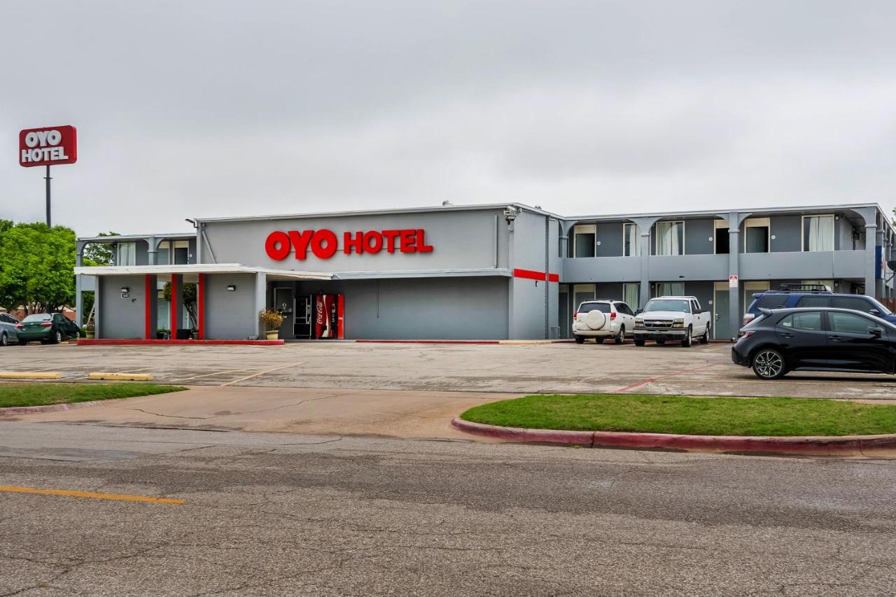  | OYO Hotel Wichita Falls - Downtown
