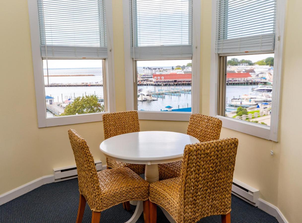 Premium View Two Queen at Island House Hotel