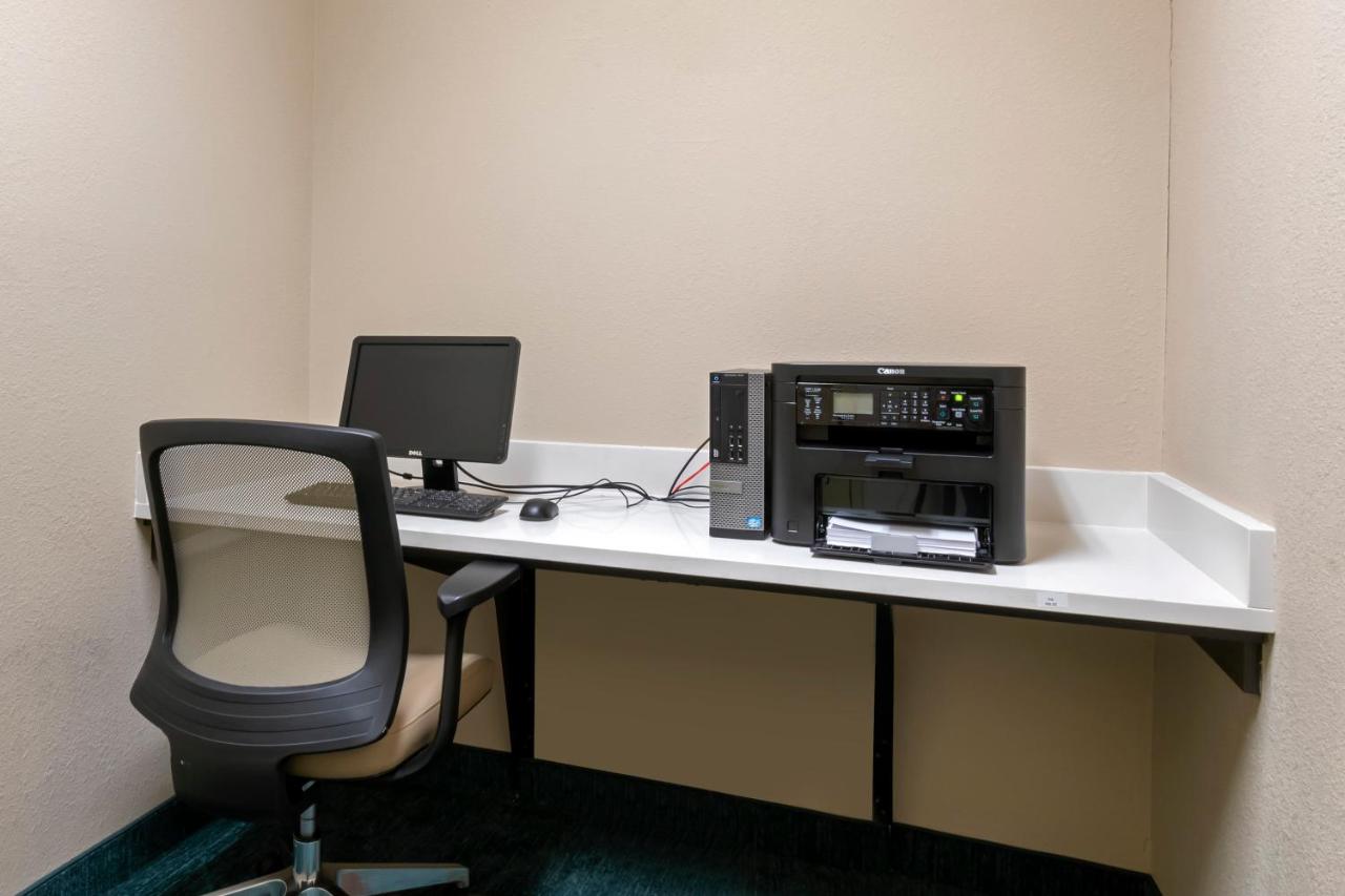  | Candlewood Suites Reading, an IHG Hotel
