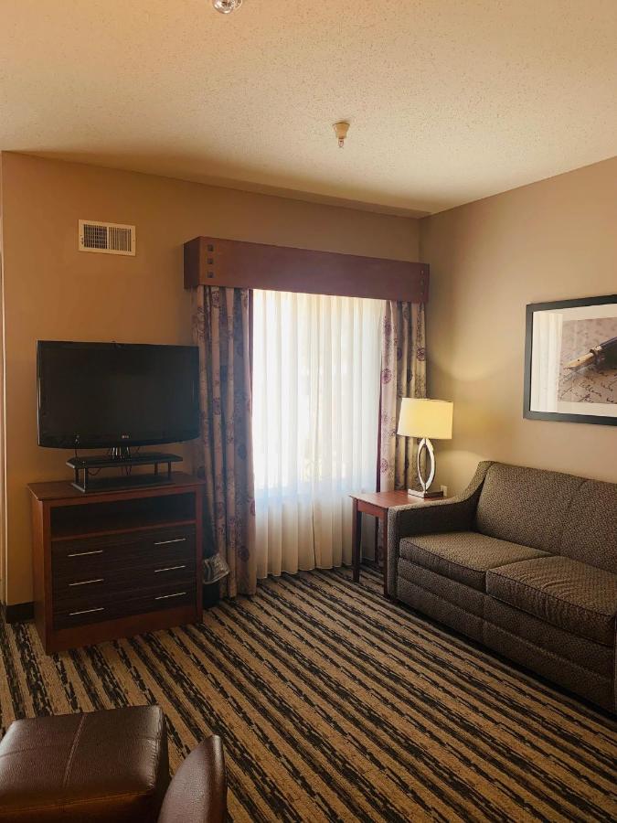 | GrandStay Residential Suites Hotel