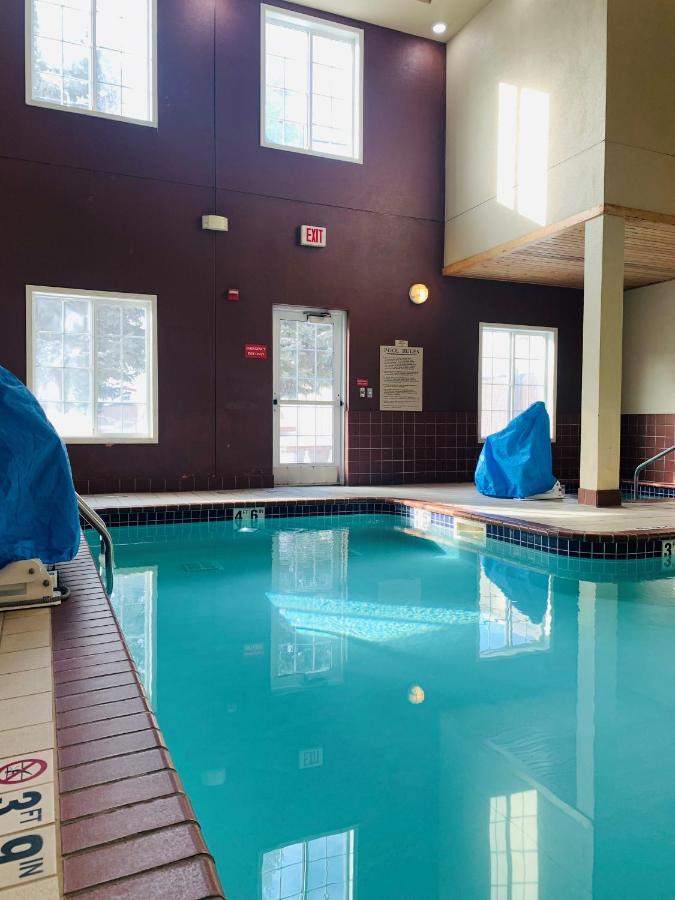 | GrandStay Residential Suites Hotel