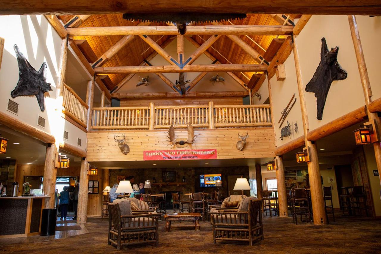 | Grand Ely Lodge