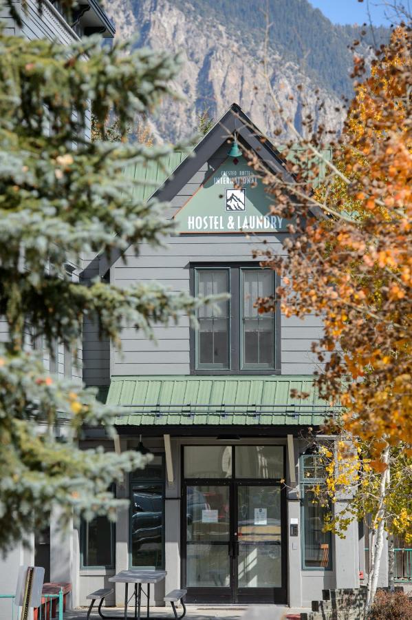 | Crested Butte Hostel