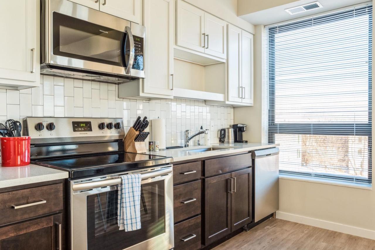 | Kasa Lowry Hill Minneapolis