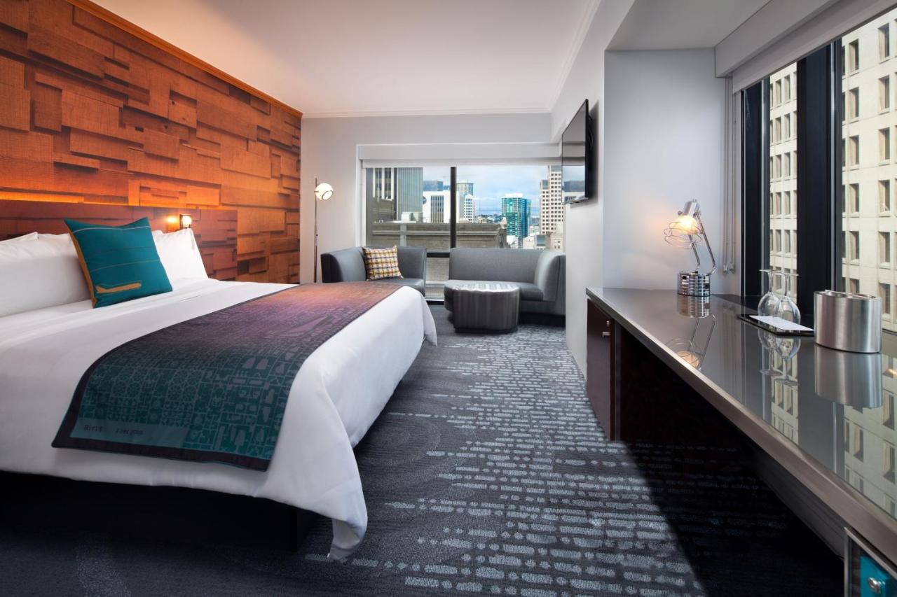 Studio Suite, 1 King, Corner room at W Seattle