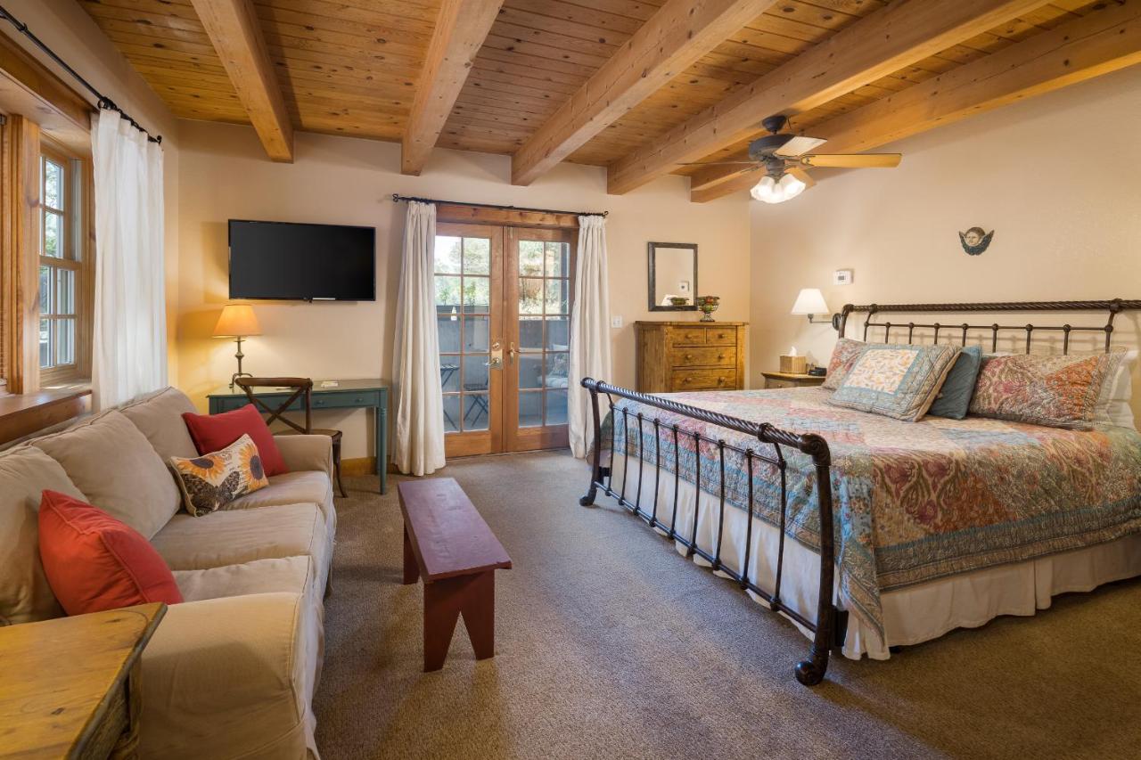  | Sunflower Hill Inn