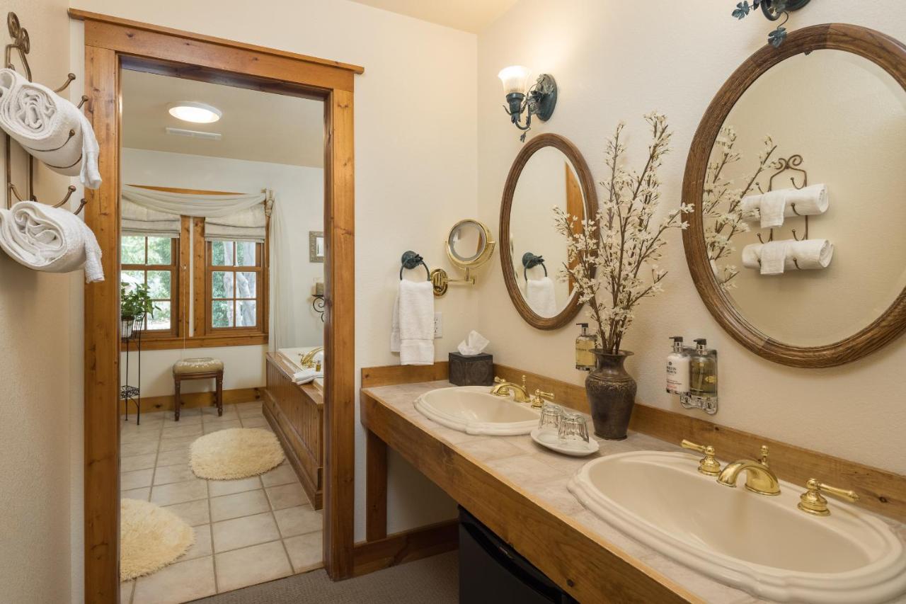 | Sunflower Hill Inn