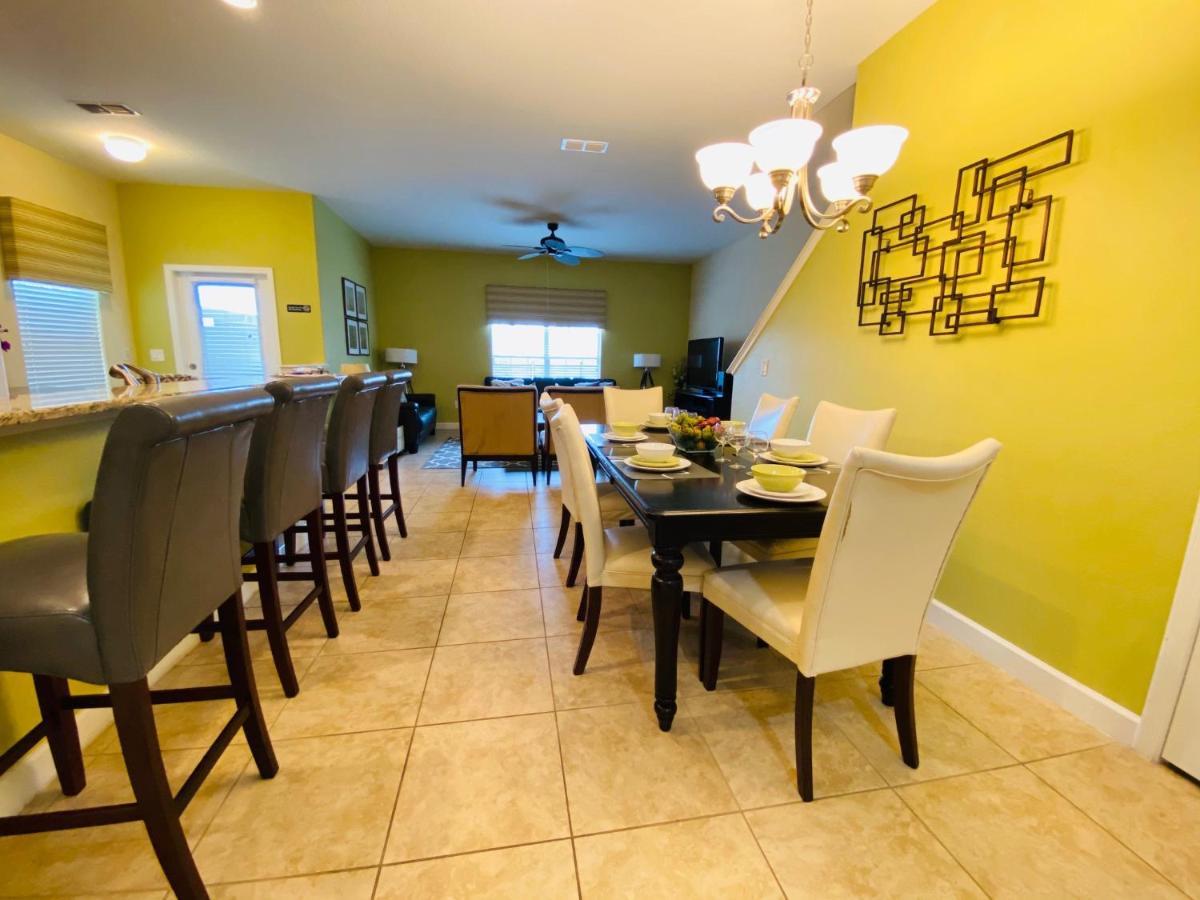  | Paradise Palms- 5 Bed Townhome w/Splashpool-3024