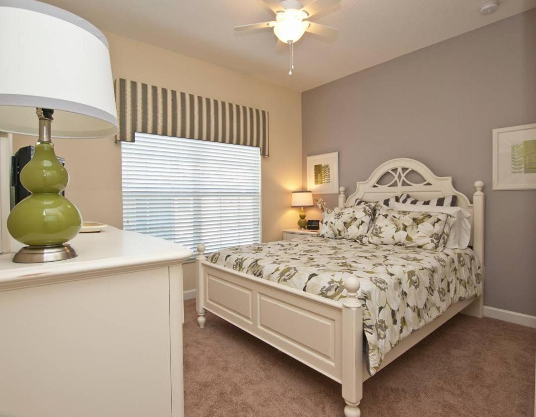  | Paradise Palms- 5 Bed Townhome w/Splashpool-3024