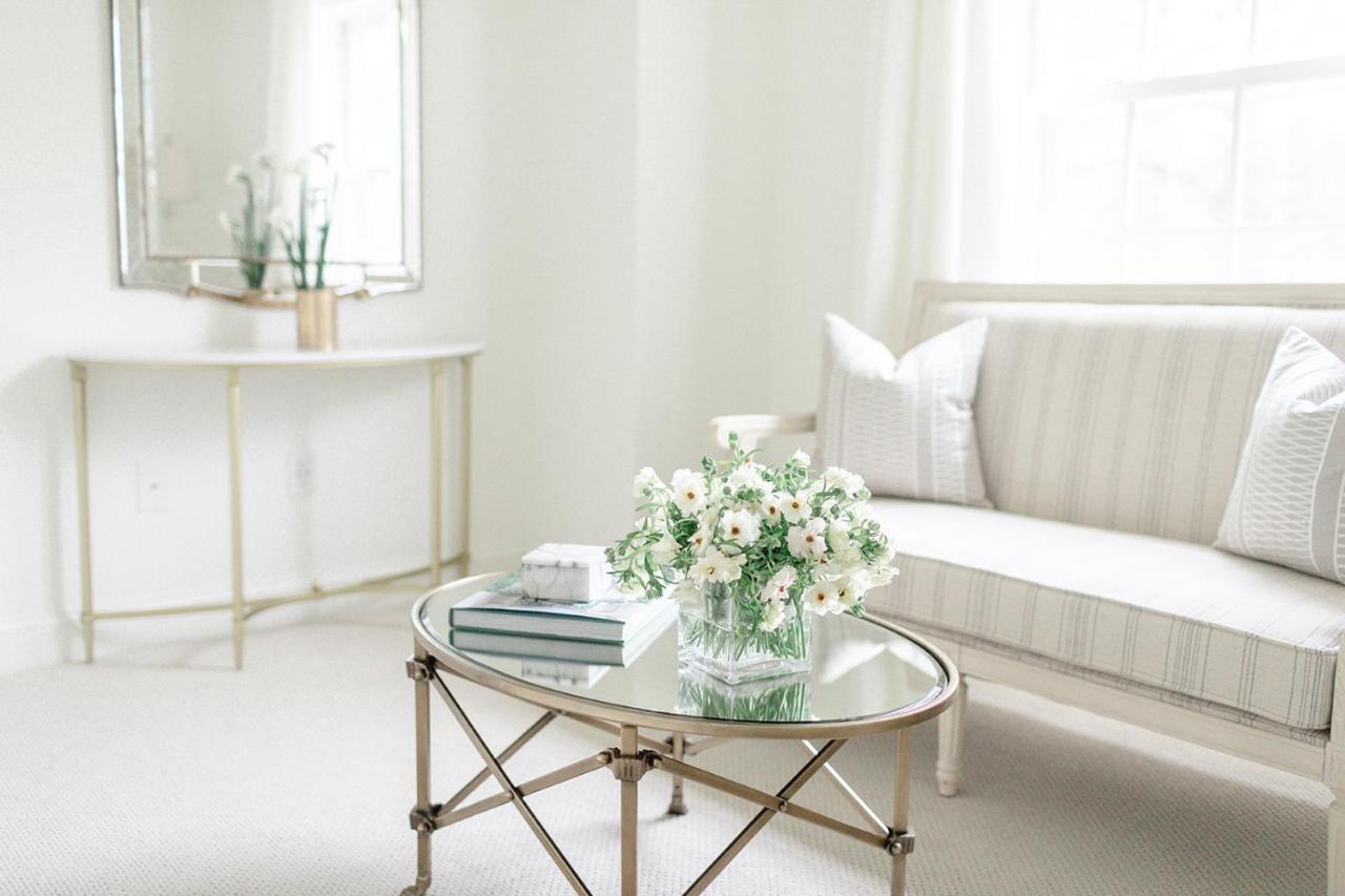 | Fairville Inn