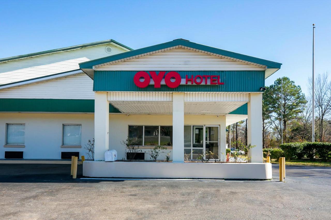 | OYO Hotel Jackson South I-55