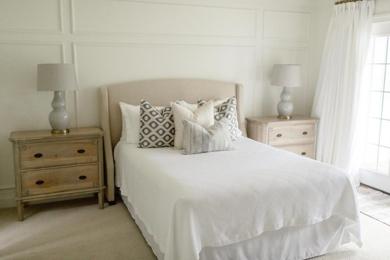 | Fairville Inn