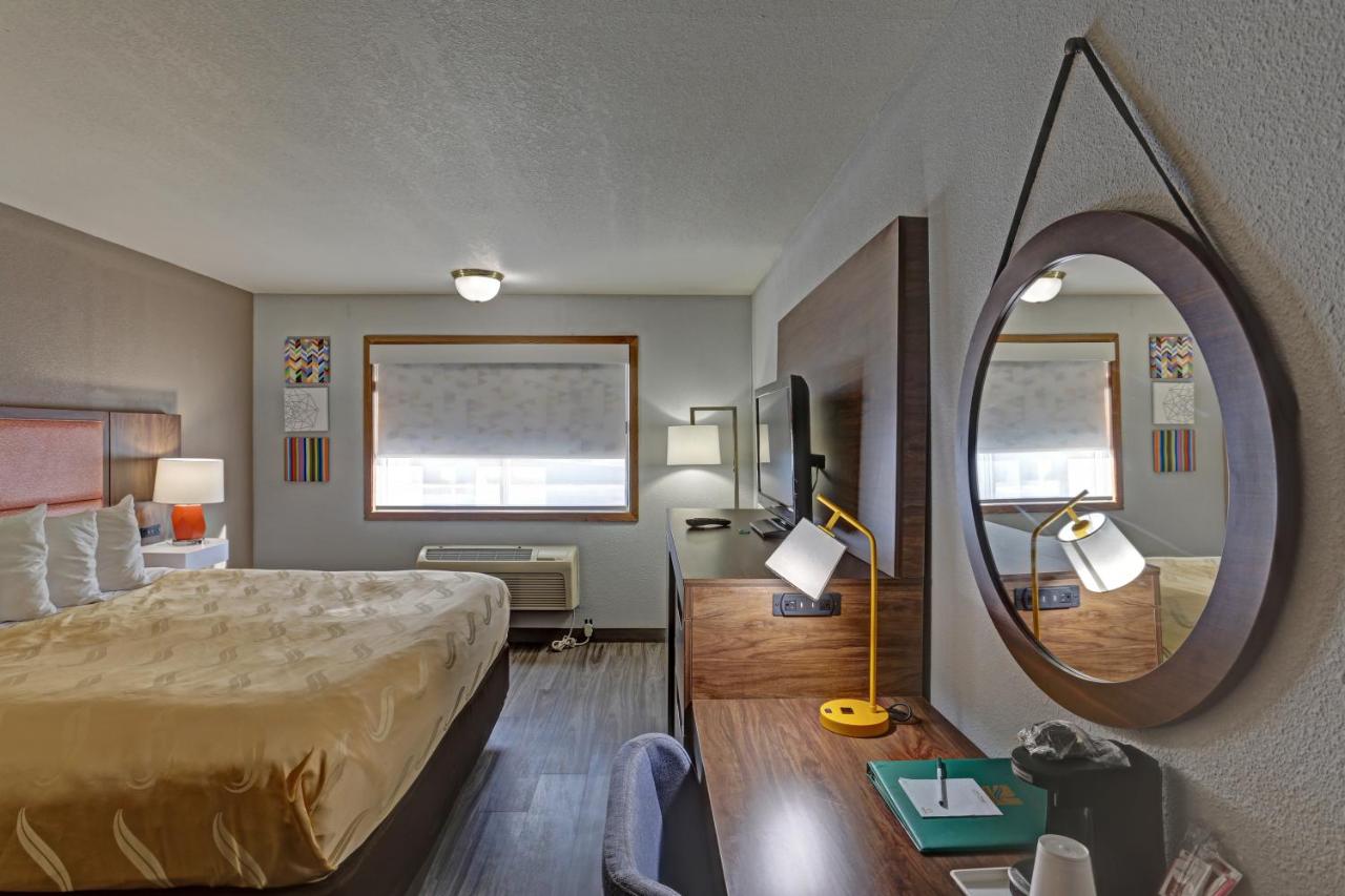King Room - Non-Smoking at Quality Inn Pierre - Fort Pierre