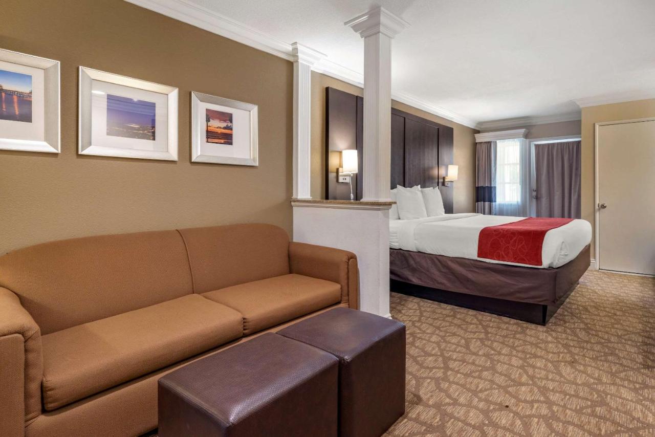  | Comfort Suites San Clemente Beach