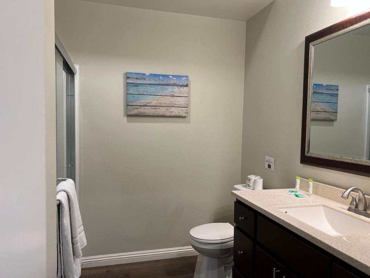 | ASPIRE INN & SUITES