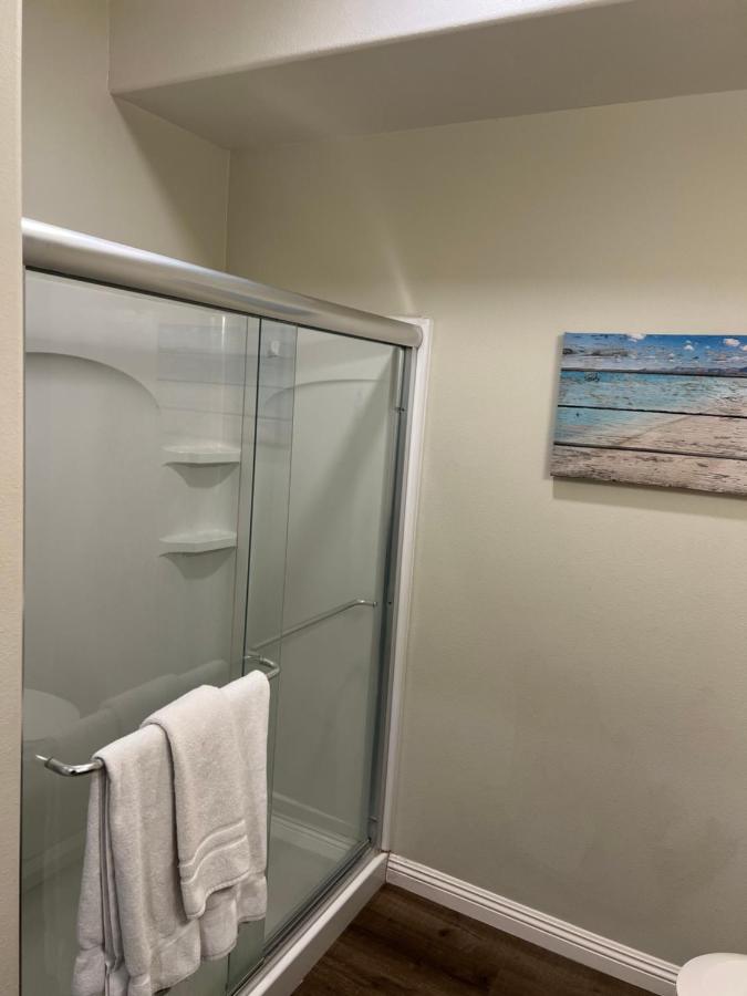 | ASPIRE INN & SUITES
