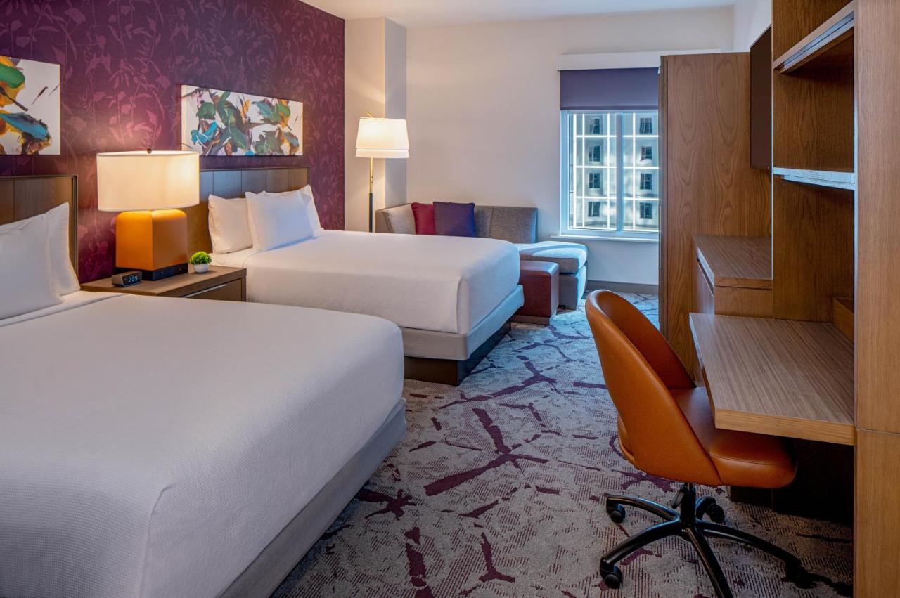 Queen Room at Hyatt House Tampa Downtown