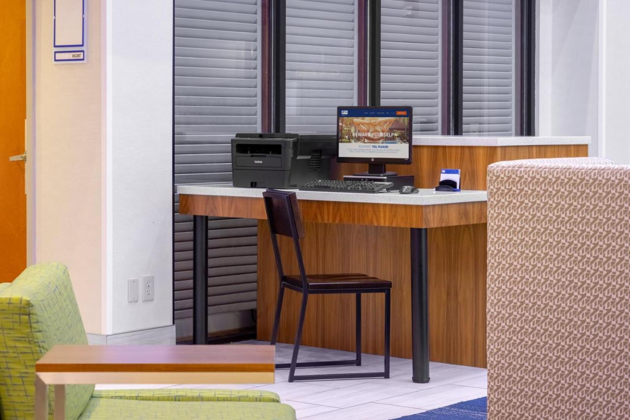 | Holiday Inn Express - Coventry S - West Warwick Area, an IHG Hotel