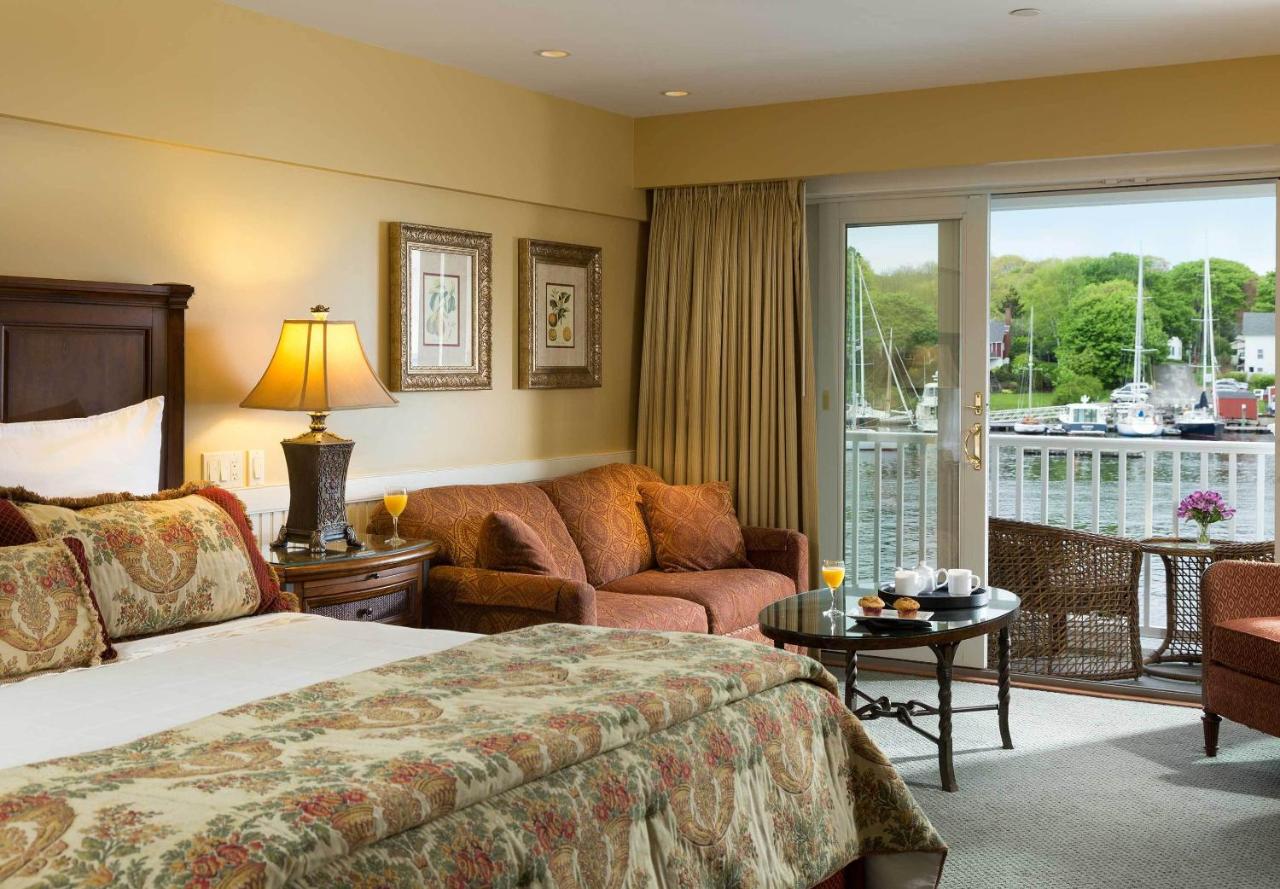 | Grand Harbor Inn