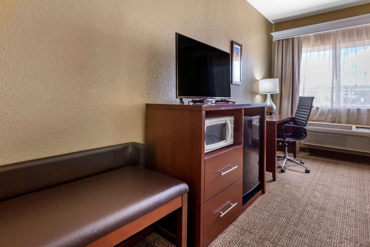 King Room - Non-Smoking at Comfort Inn & Suites Deming