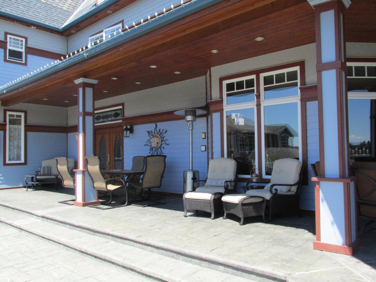 | Mansion Inn Lake Stevens