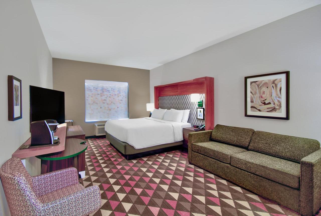 | Holiday Inn - Erie, an IHG Hotel