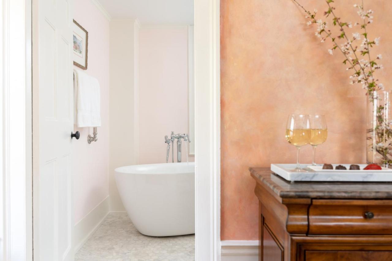 | Candleberry Inn on Cape Cod