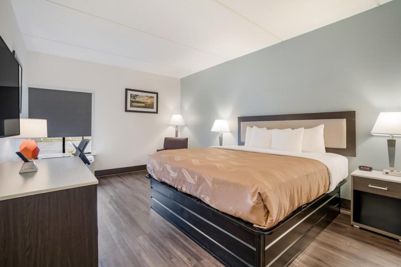 King Room - Non-Smoking at Quality Inn Jacksonville near Camp Lejeune