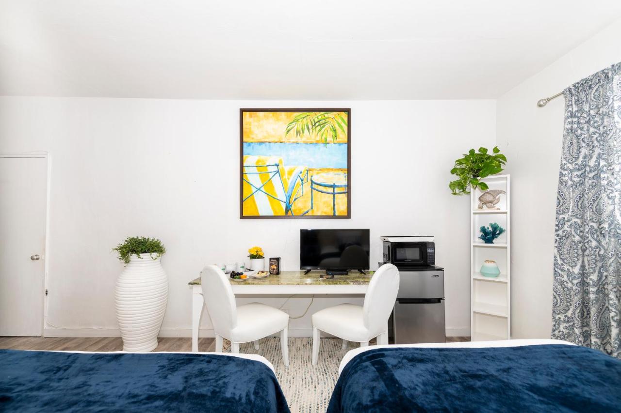 | Norman's Tavern Suites