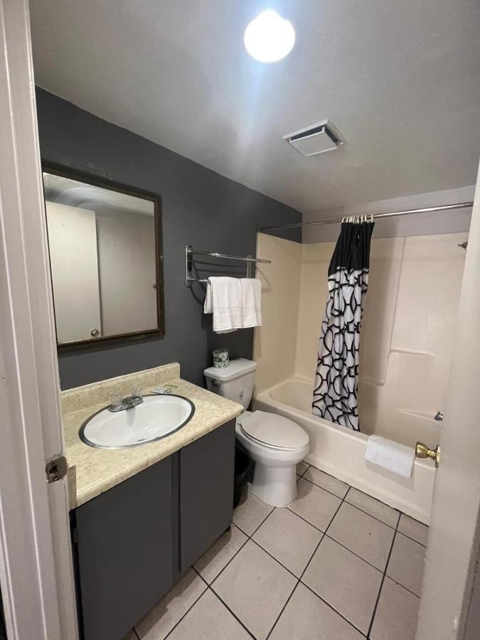  | GOLDSTAR INN MOTEL