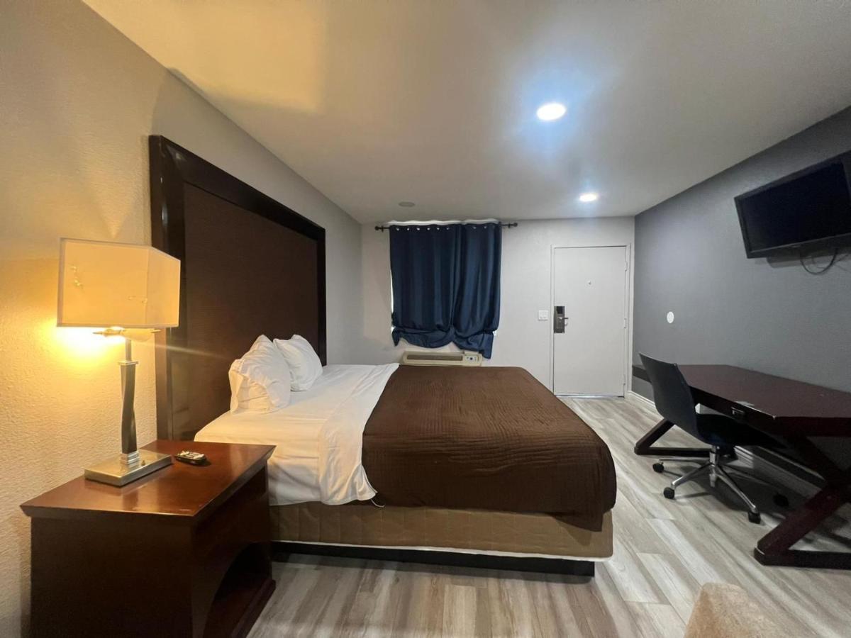  | GOLDSTAR INN MOTEL