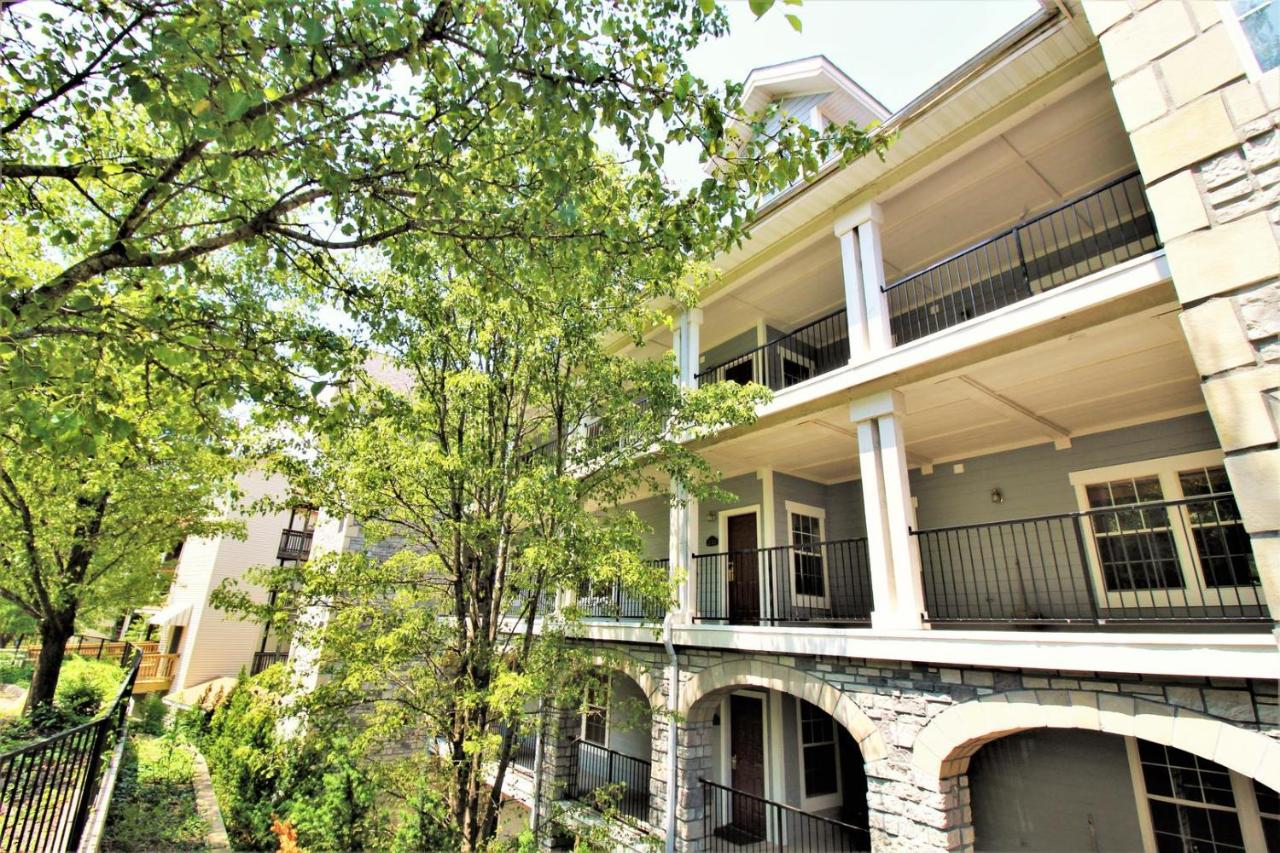 | Great Rock Resort at Branson