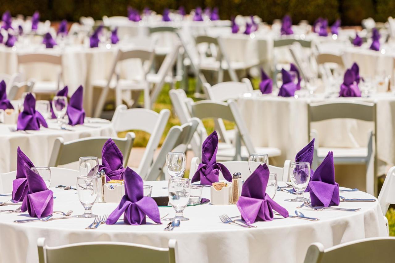| Handlery Hotel San Diego