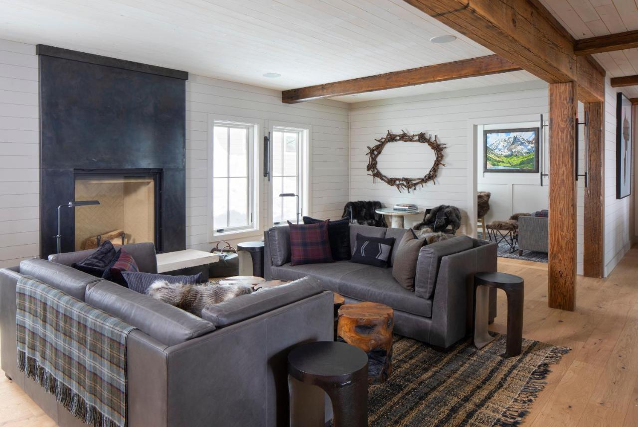 | Vaquera House
