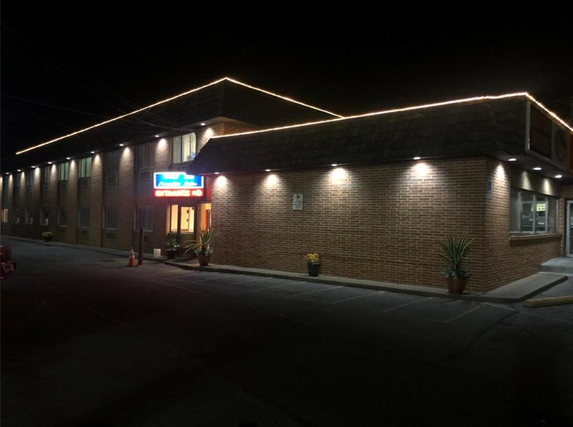  | Wolf Inn Hotel