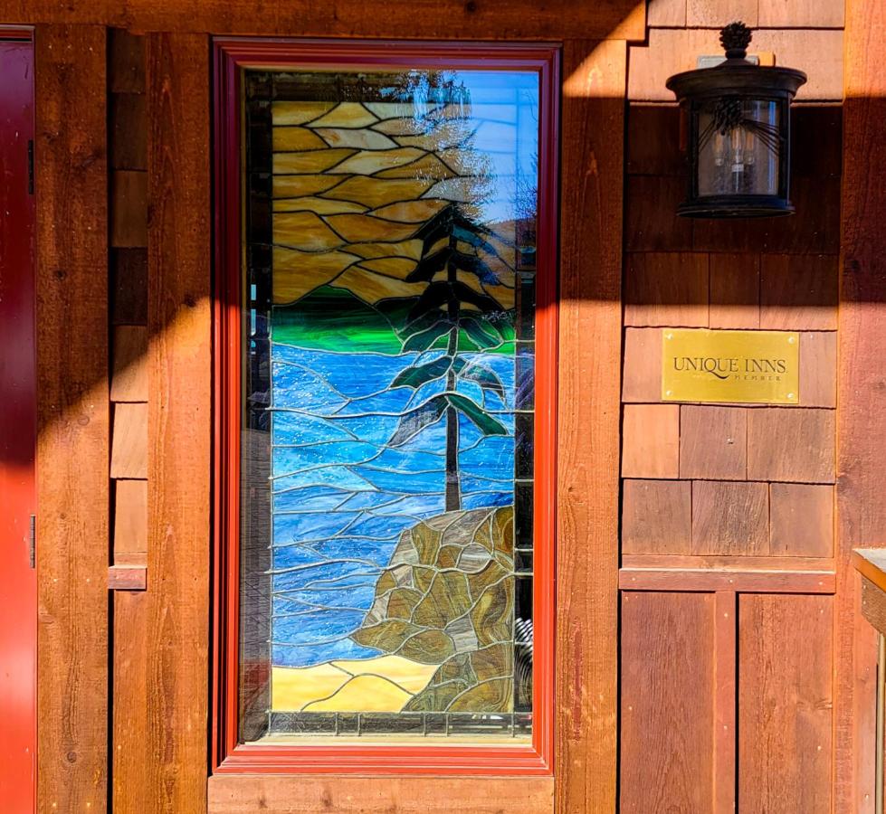  | Lodge at Sandpoint