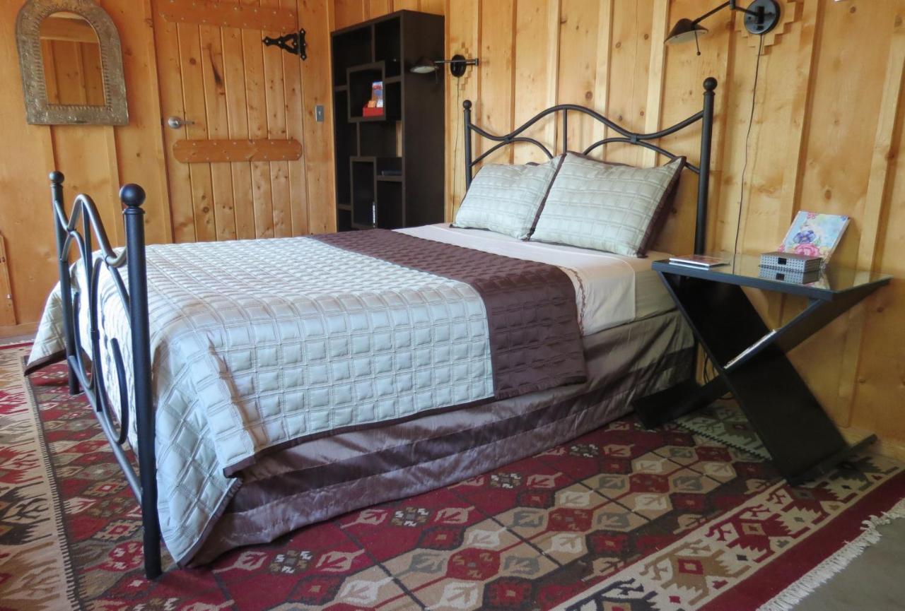 | Silver River Adobe Inn Bed and Breakfast