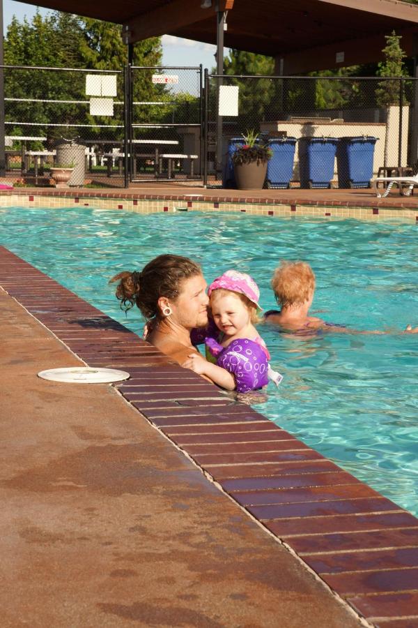 | Mountain View Lodge