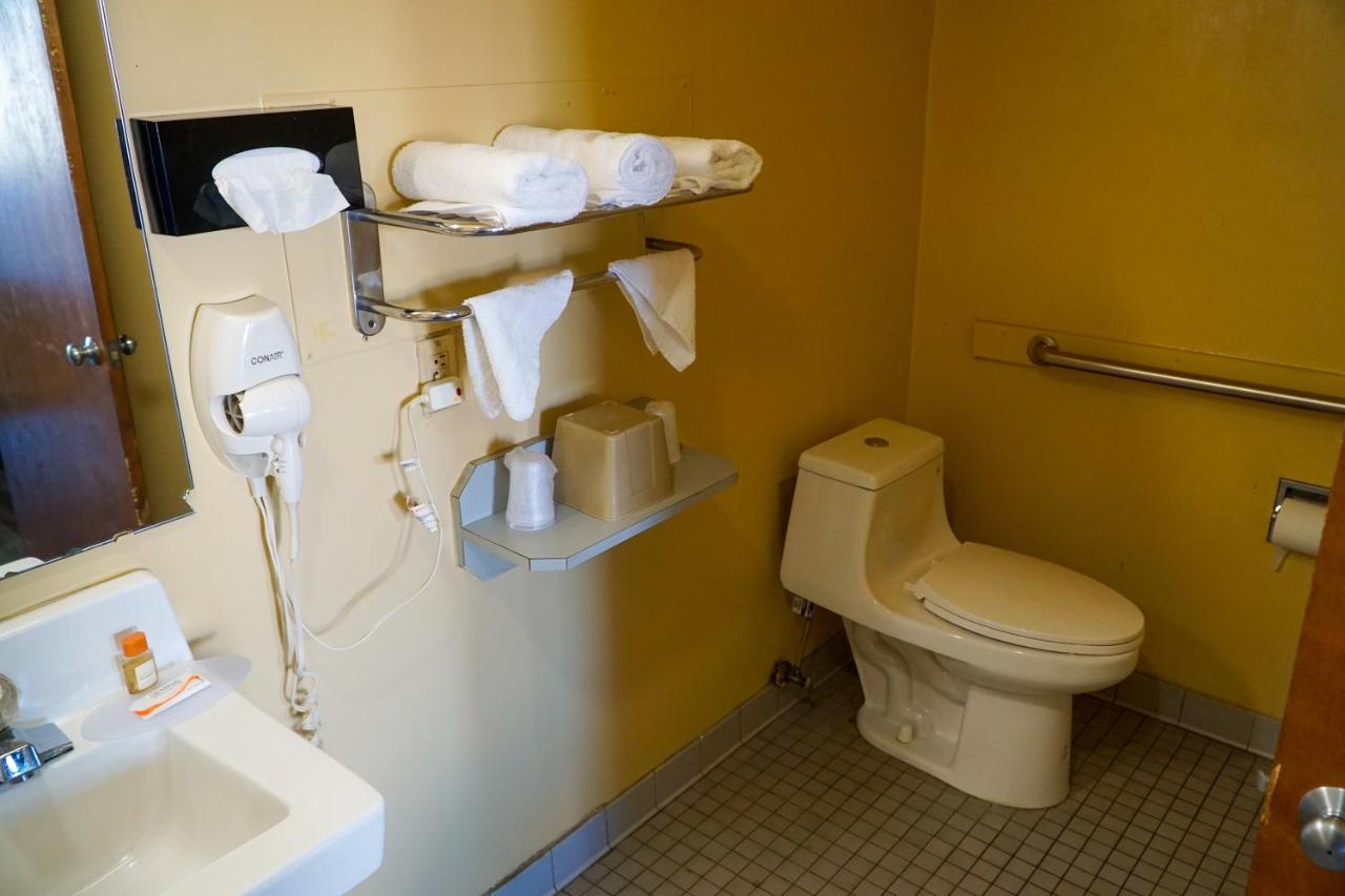 | Southern Inn and Suites