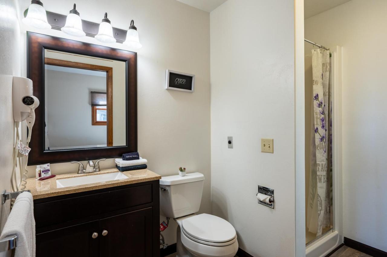 | Sister Bay Inn