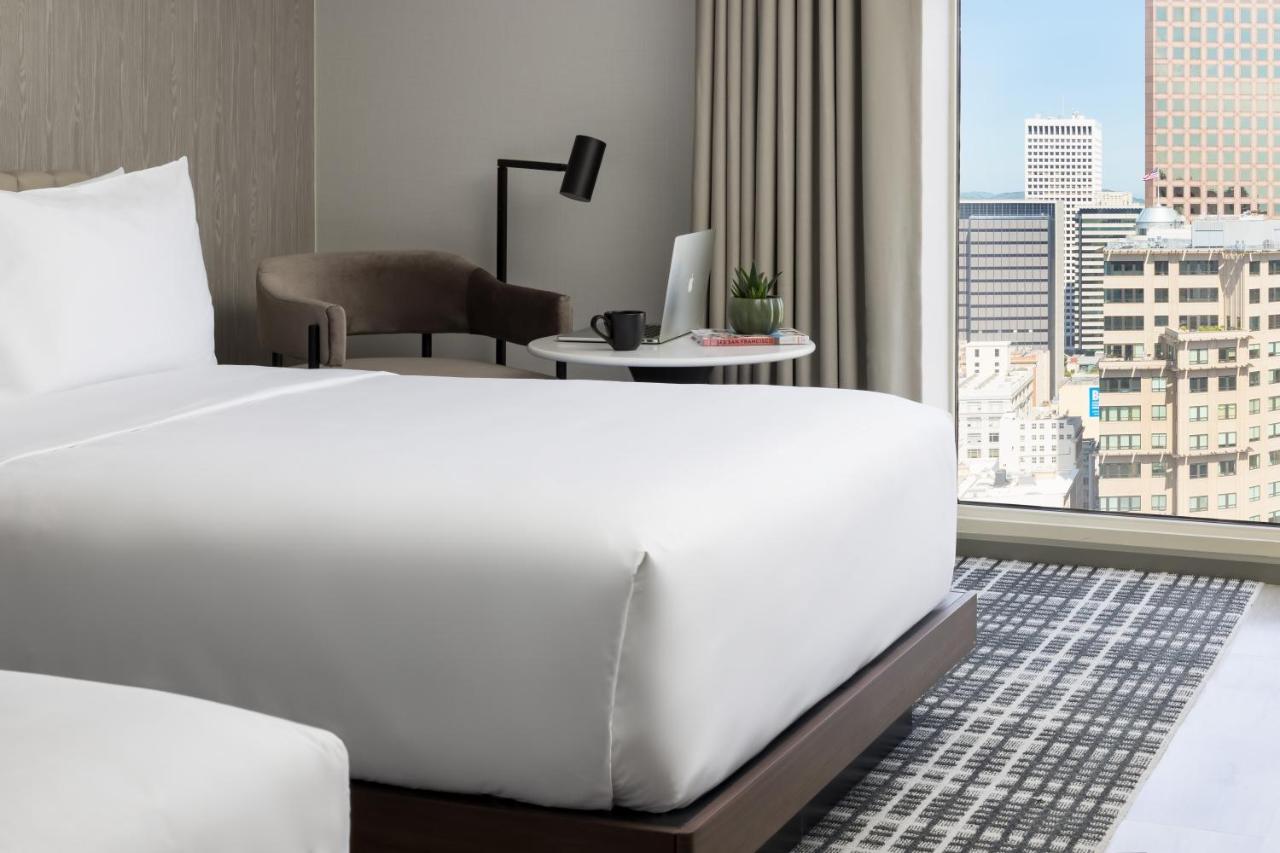 Queen Room With Two Queen Beds, City View at Hyatt Regency San Francisco Downtown SOMA