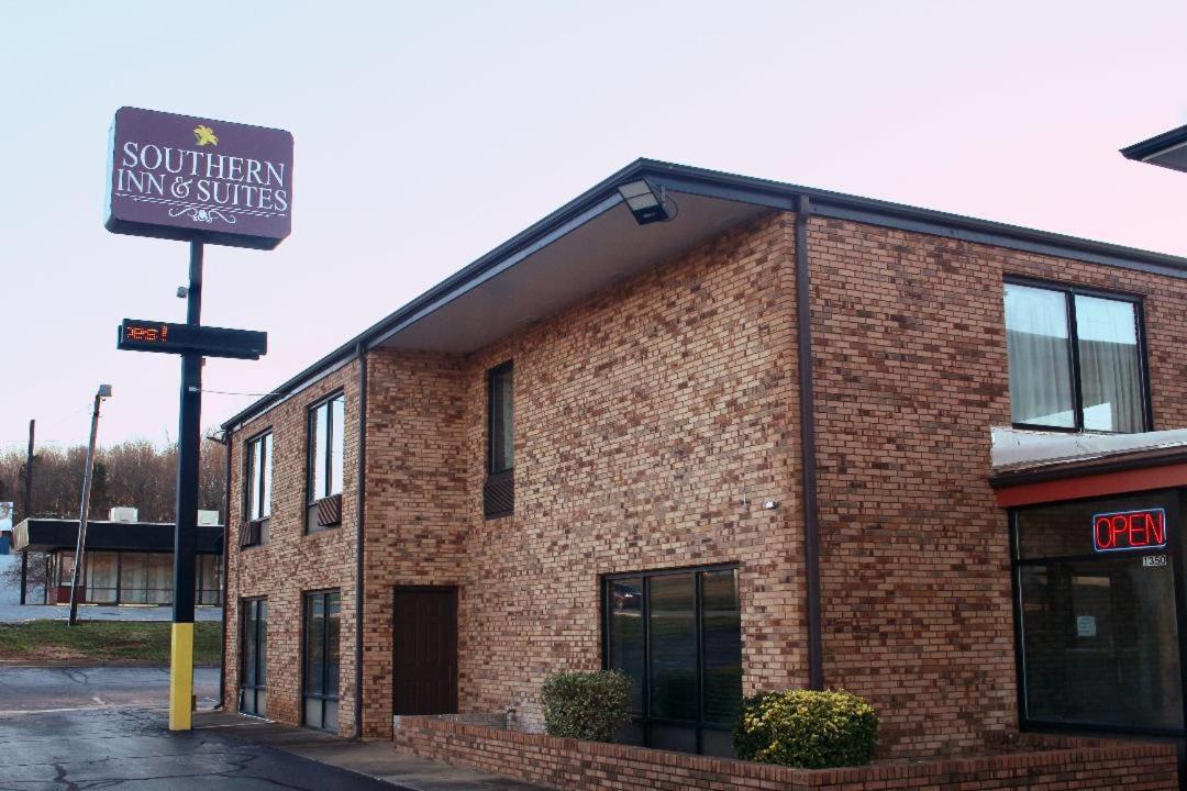 | Southern Inn and Suites