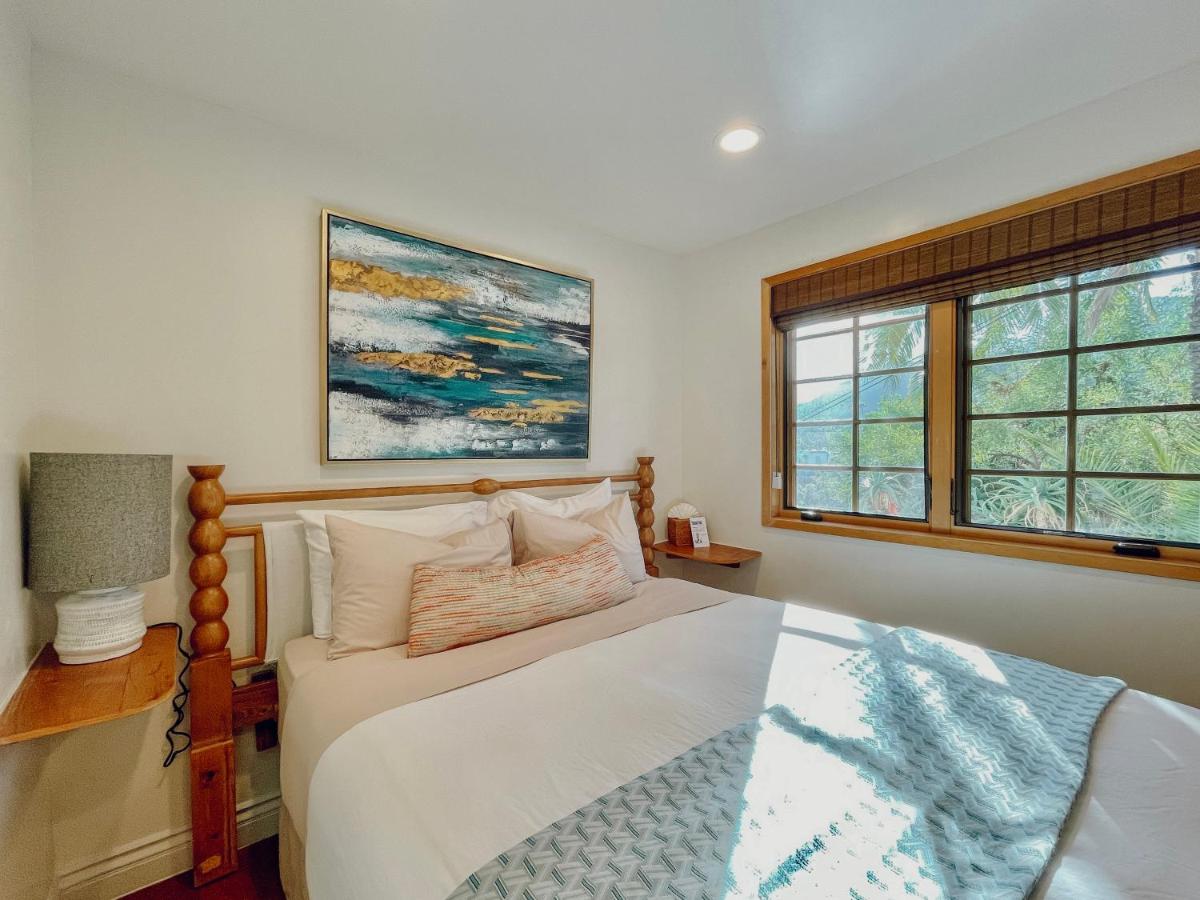 Standard Queen Room at Zane Grey Pueblo Hotel