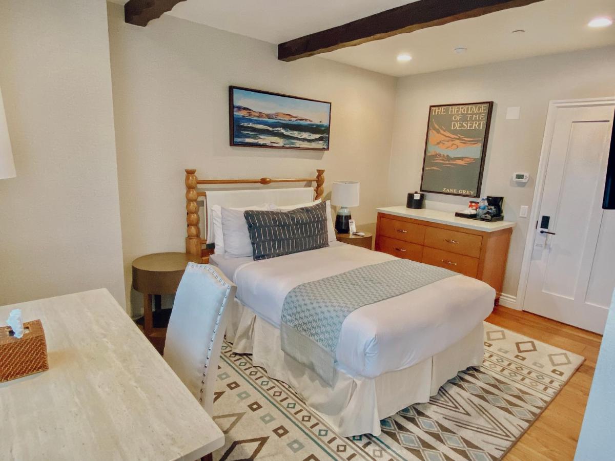 Historical Ocean Single at Zane Grey Pueblo Hotel